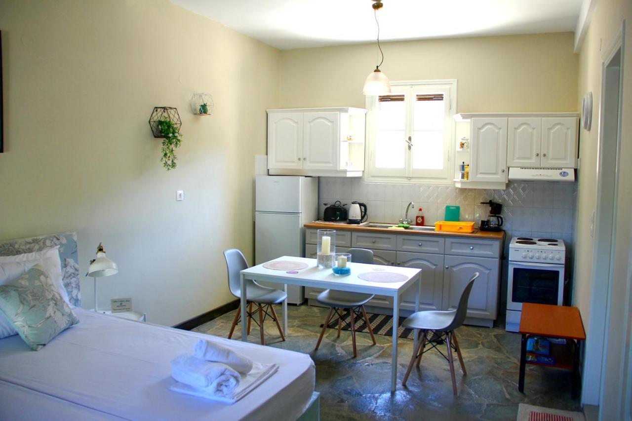 Apartamento Wilson & Andrew House - Wanderlust Avliótes Exterior foto